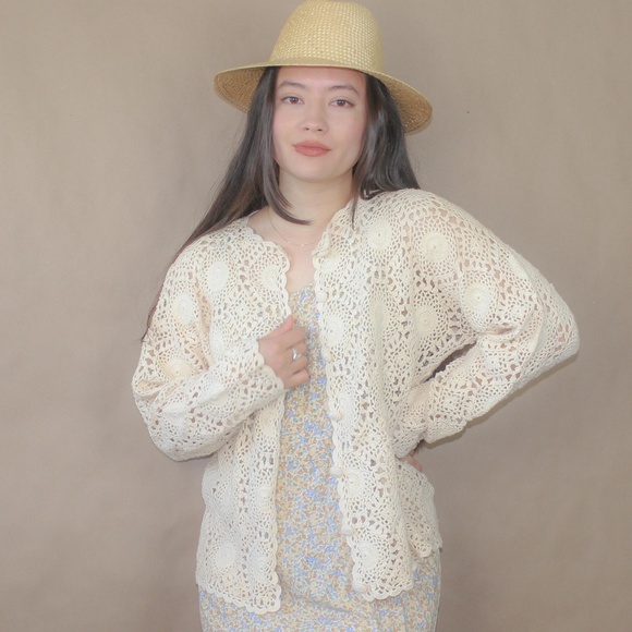 Vintage Sweaters - (295) vtg 90s crochet cream cardi sweater
